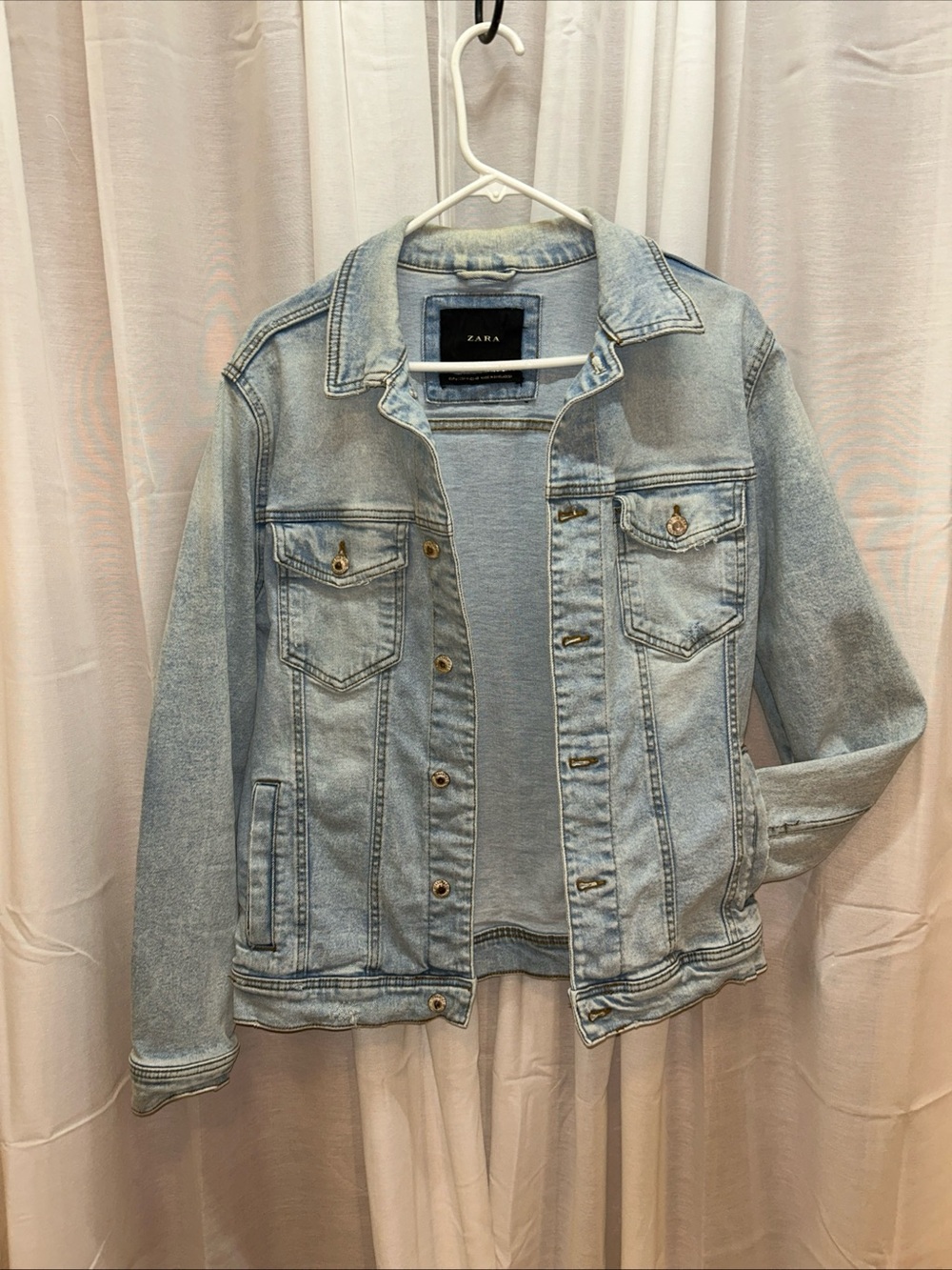 Zara Women's Trucker Jacket Sz 40 Blue Distressed Button Front Denim Streetwear